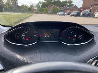 Peugeot 308  picture 15