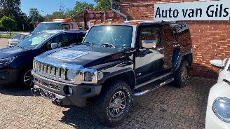 Damaged car Hummer H3 LPG ROEST!! DUITSE PAPIEREN 2007/8