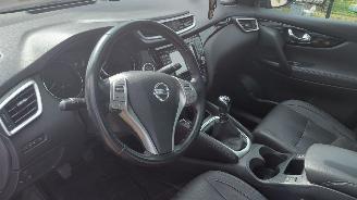 Nissan Qashqai 1.2i tekna pano   leerclima picture 8