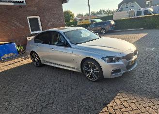 Voiture accidenté BMW 3-serie 330e hybrid  m paket 2016/12