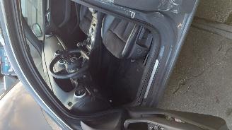 Audi A3 1.6 tdi  116pk pano navi clima leer picture 16