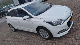 Coche accidentado Hyundai I-20 1.0 tgdi  74kw     airco 2017/9
