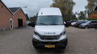 Iveco Daily 35c  210pk  3.0 tdi   wielbasis  410cm  automaat  navi picture 12