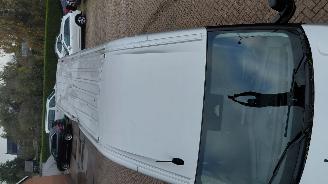 Iveco Daily 35c  210pk  3.0 tdi   wielbasis  410cm  automaat  navi picture 3