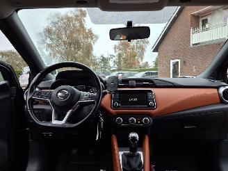 Nissan Micra 1.0i  73pk  airco picture 3