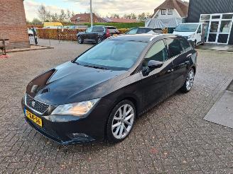 Seat Leon 1.6 tdi   navi clima picture 5