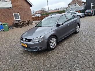 Volkswagen Jetta 1.2 tsi  77kw   navi  airco picture 3