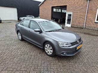 Auto incidentate Volkswagen Jetta 1.2 tsi  77kw   navi  airco 2011/8
