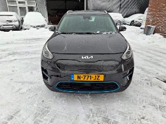Kia Niro dynamic line  64kwh         204pk   navi picture 3