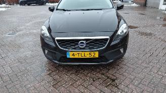 Schadeauto Volvo V-40 1.6i cross country  179pk navi 2014/6