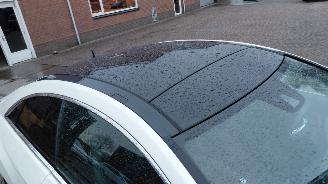 Schadeauto Mercedes E-klasse 200cgi coupe automaat pano  184pk 2012/3