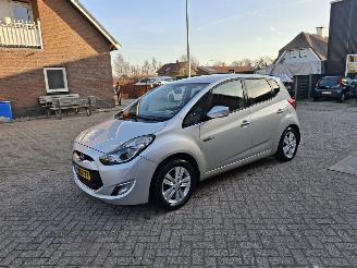 Hyundai Ix20 1.4i  90pk  clima 5drs picture 8