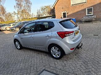 Hyundai Ix20 1.4i  90pk  clima 5drs picture 3