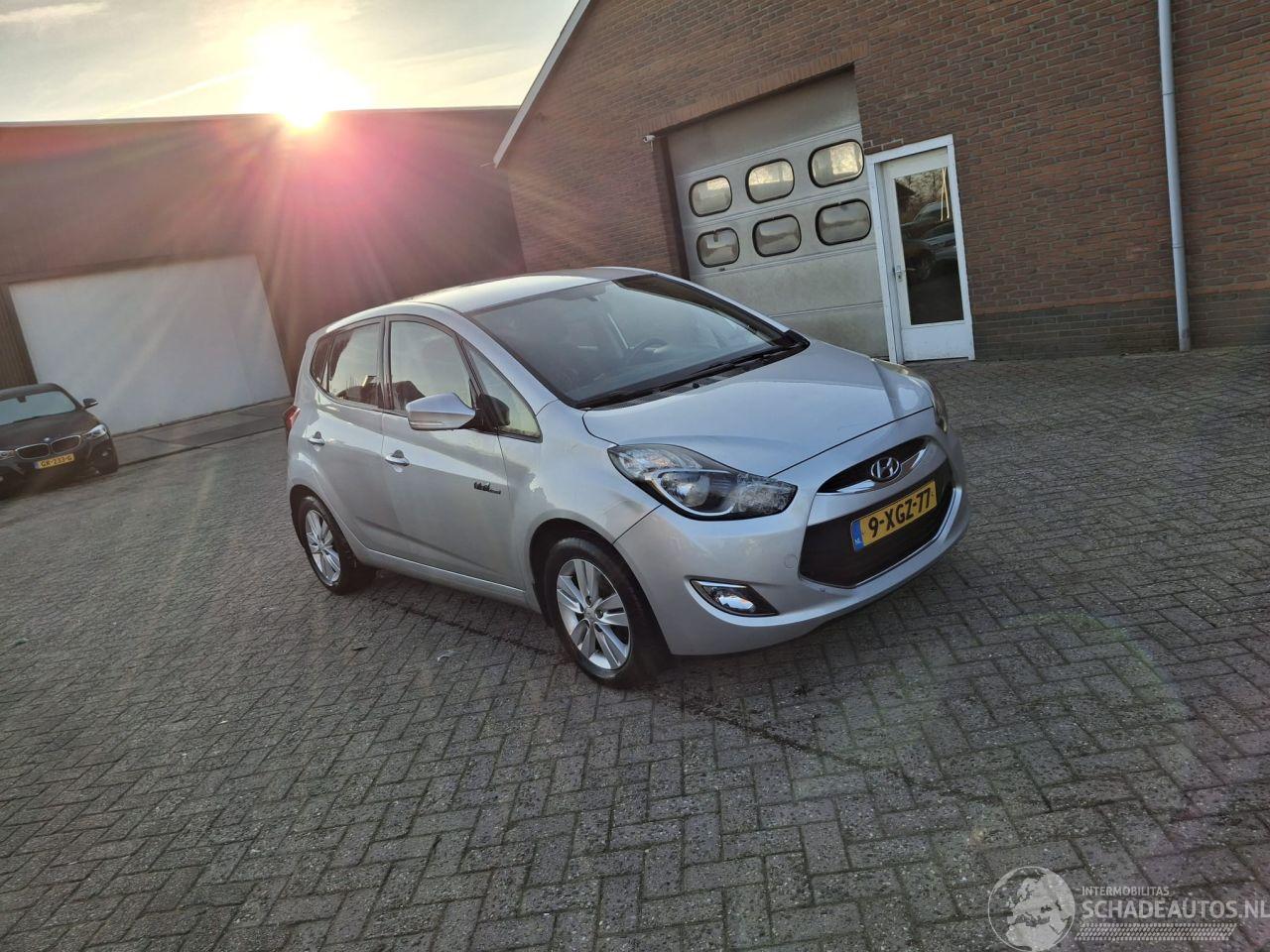 Hyundai Ix20 1.4i  90pk  clima 5drs