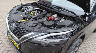 Nissan Qashqai 1.3 mhev   hybrid   158kw pano  connecta picture 13