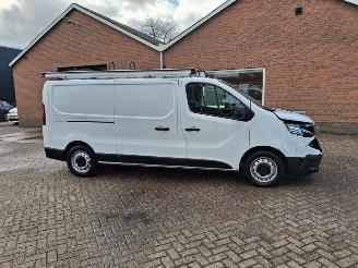 Renault Trafic 2.0 dci 96kw lang   uitvoering navi picture 7
