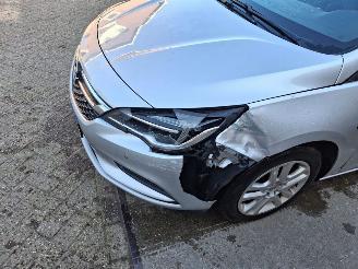 Opel Astra 1.4i 5drs navi clima  110kw picture 5