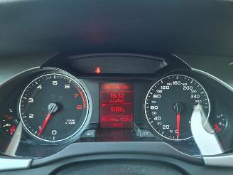 Audi A4 2.0i 180pk   clima picture 9