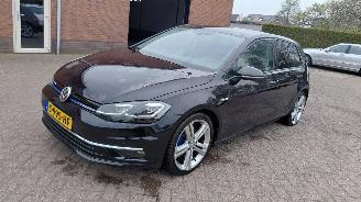 skadebil auto Volkswagen Golf 1.5 tsi 131pk automaat   navi clima 2019/3