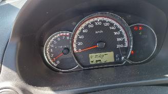 Mitsubishi Space-star 1.2i  52kw   navi airco picture 4