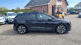 Schadeauto Skoda Elroq 85kw accu  286pk  clima navi 2025/7