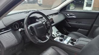 Land Rover Range Rover Velar 2.0i  300pk  awd   navi picture 6