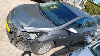 Hyundai I-30 1.6i  135pk  clima picture 12