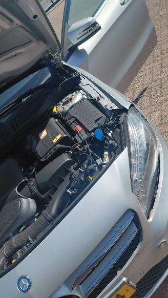 Mercedes A-klasse 180  navi  clima  1.6i 122pk picture 5