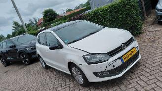 Coche accidentado Volkswagen Polo 1.4i 16v 63kw pano  navi 2011/9