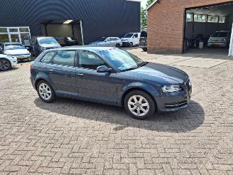 krockskadad bil auto Audi A3 1.2 tsi  77kw   5drs airco 2012/2