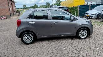 Kia Picanto 1.0 dpi dynamic line navi lmv picture 7