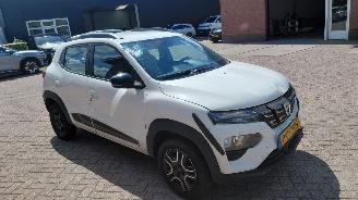 damaged passenger cars Dacia Spring 27kwh    airco 2022/5