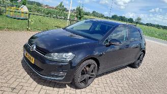 Unfallwagen Volkswagen Golf 1.4 tsi  150pk automaat  clima navi 2015/7
