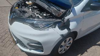Renault Zoé r110  cars 52kwh  navi clima picture 2