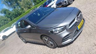 Schadeauto Mercedes B-klasse 180 amg   automaat   136pk navi 2020/7