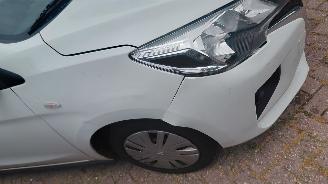Schadeauto Mitsubishi Space-star 1.2i connect airco navi 2022/11