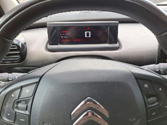 Citroën C4 cactus 1.2 82pk shine clima  navi picture 9