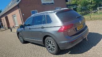 Volkswagen Tiguan 1.4 tsi  150pk  automaat picture 3