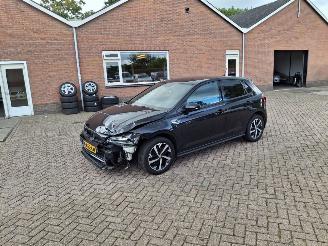 Unfallwagen Volkswagen Polo 1.6 tdi 95pk automaat   navi clima 2019/5