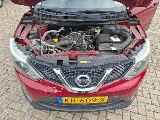 Nissan Qashqai 1.2i automaat   navi clima  pano picture 11