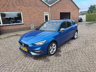 skadebil auto Seat Leon 1.5 tsi  hybrid  phev  pano   225PK 2025/4