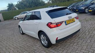 Avarii autoturisme Audi A1 1.0i 5drs   95pk navi   airco 2023/3