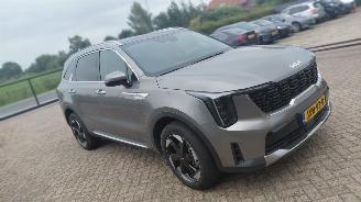 Auto incidentate Kia Sorento 1.6 tgdi plug in 4wd  7 persoon  navi leer 2026/2