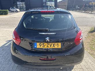 Peugeot 208 1.0 VTI ACCES AIRCO BOUWJAAR 2013 157927 KM 2650 EURO picture 3