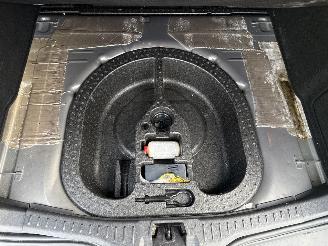 Ford Focus 1.0 TREND EDITION LICHTE SCHADE! BOUWJAAR 2015  3900 EURO picture 14