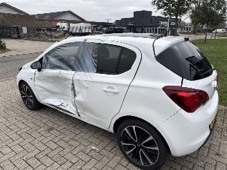 Opel Corsa 1.4 AUTOMAAT COLOR EDITION RIJDBAAR BOUWJAAR 2015  3750 EURO picture 5