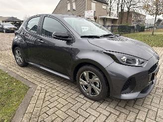 krockskadad bil auto Mazda 2 2 HYBRID 1.5 EXCLUSIVE-LINE AUTOMAAT BOUWJAAR 2024  12950 EURO 2024/10