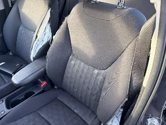 Mazda 2 1.5 EXCLUSIVE-LINE AUTOMAAT HYBRID BOUWJAAR 2024 12750 EURO picture 10