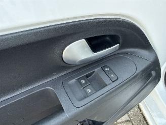 Volkswagen Up! 1.0 UP! COMPLETE UITVOERING RIJDBAAR BOUWJAAR 2020 4999 VAST picture 7
