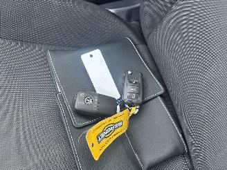 Volkswagen Up! 1.0 ZEER COMPLEET LICHTE SCHADE! 124000 KM BOUWJAAR 2021 6850 picture 14